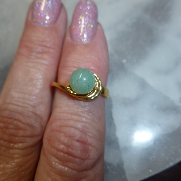 18k Yellow Gold EP Green Aventurine Dolphin Ore Ring - Picture 2 of 10